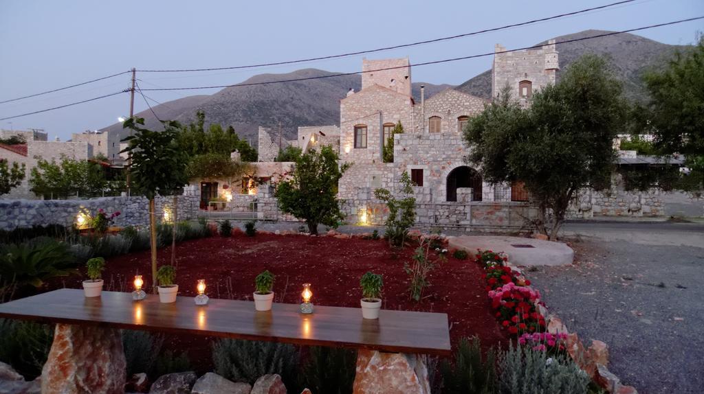 Katafigi Apartment Pyrgos Dirou Ngoại thất bức ảnh