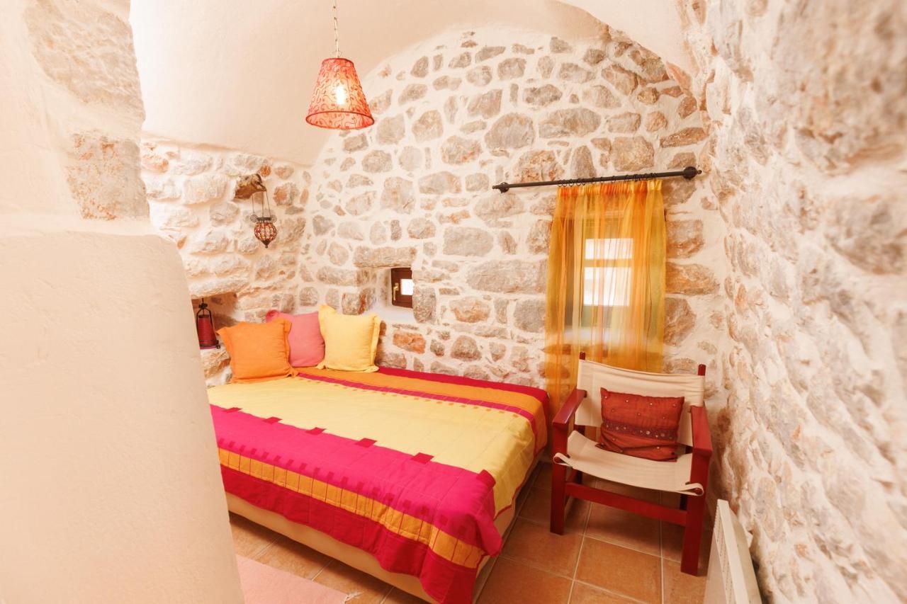 Katafigi Apartment Pyrgos Dirou Ngoại thất bức ảnh