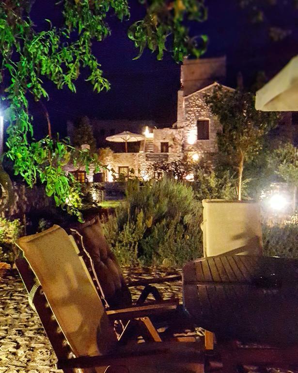 Katafigi Apartment Pyrgos Dirou Ngoại thất bức ảnh